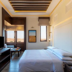 Grand Deluxe King Room